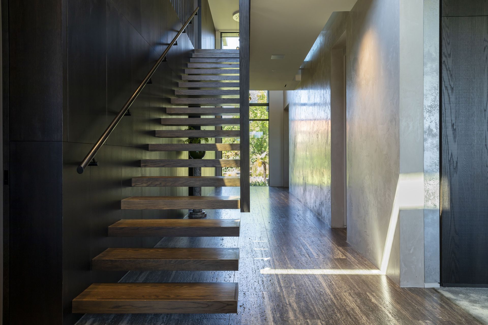 Fendalton House on the River