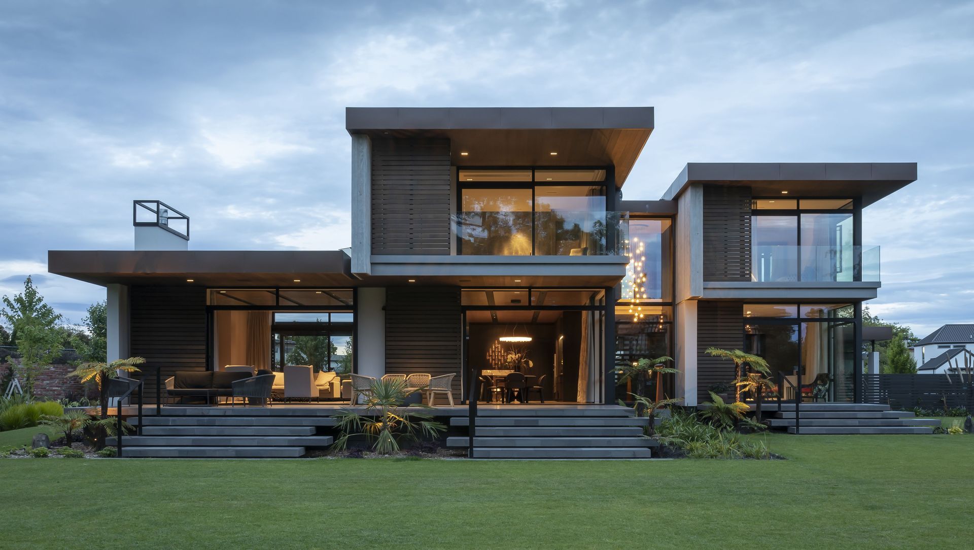 Fendalton House on the River banner