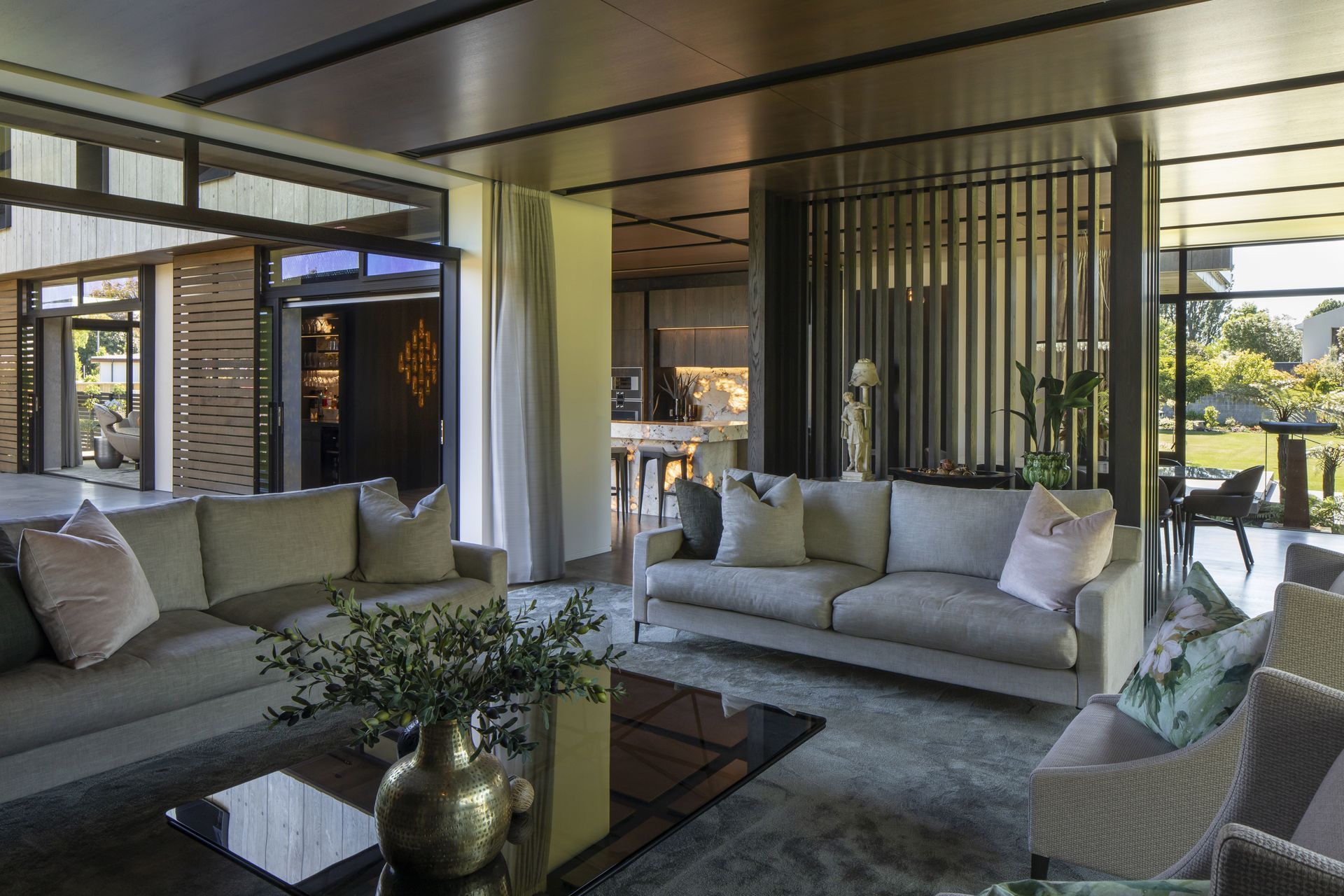 Fendalton House on the River