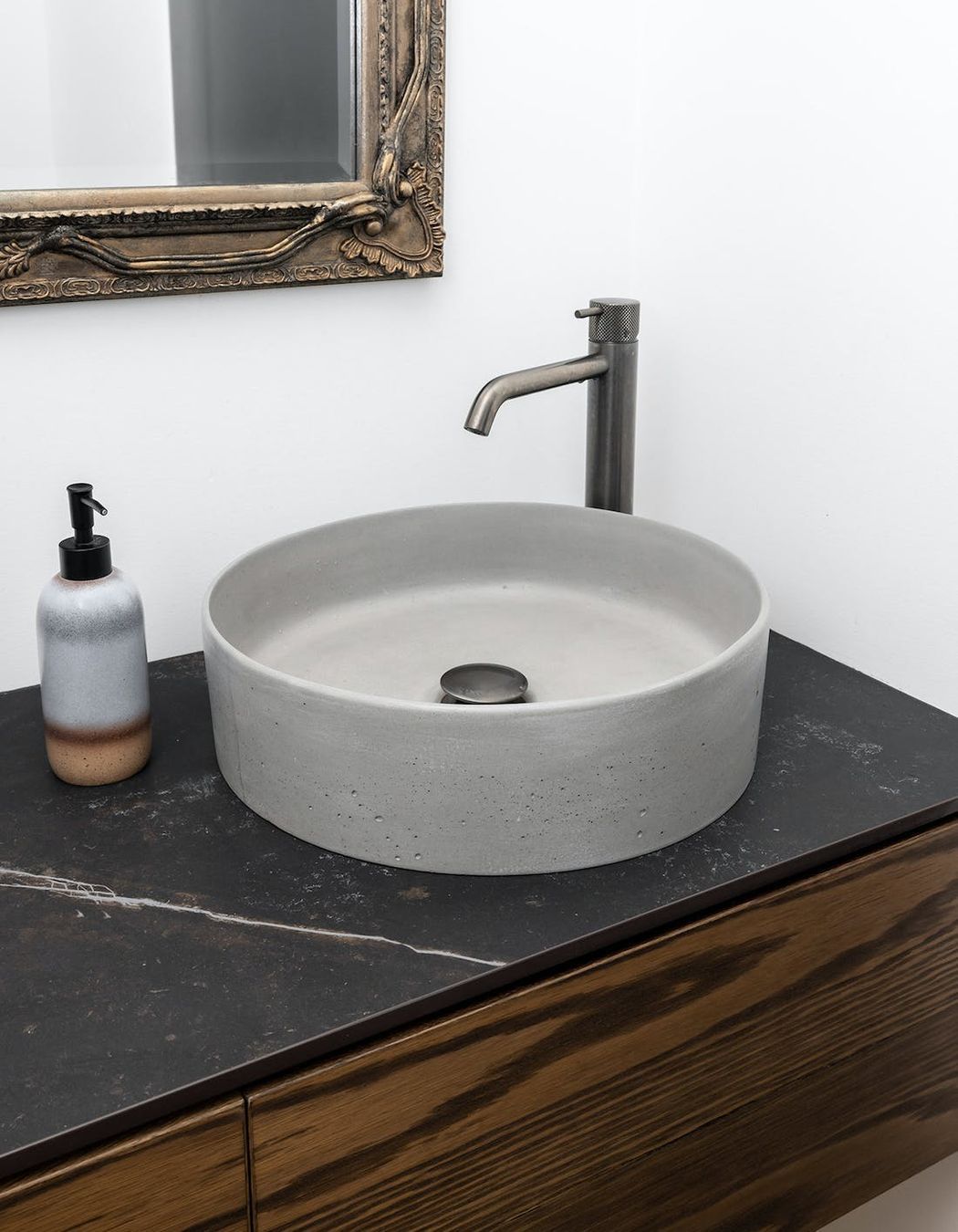 Two Dekton Colours To Match Wood In Kitchens &amp; Bathrooms