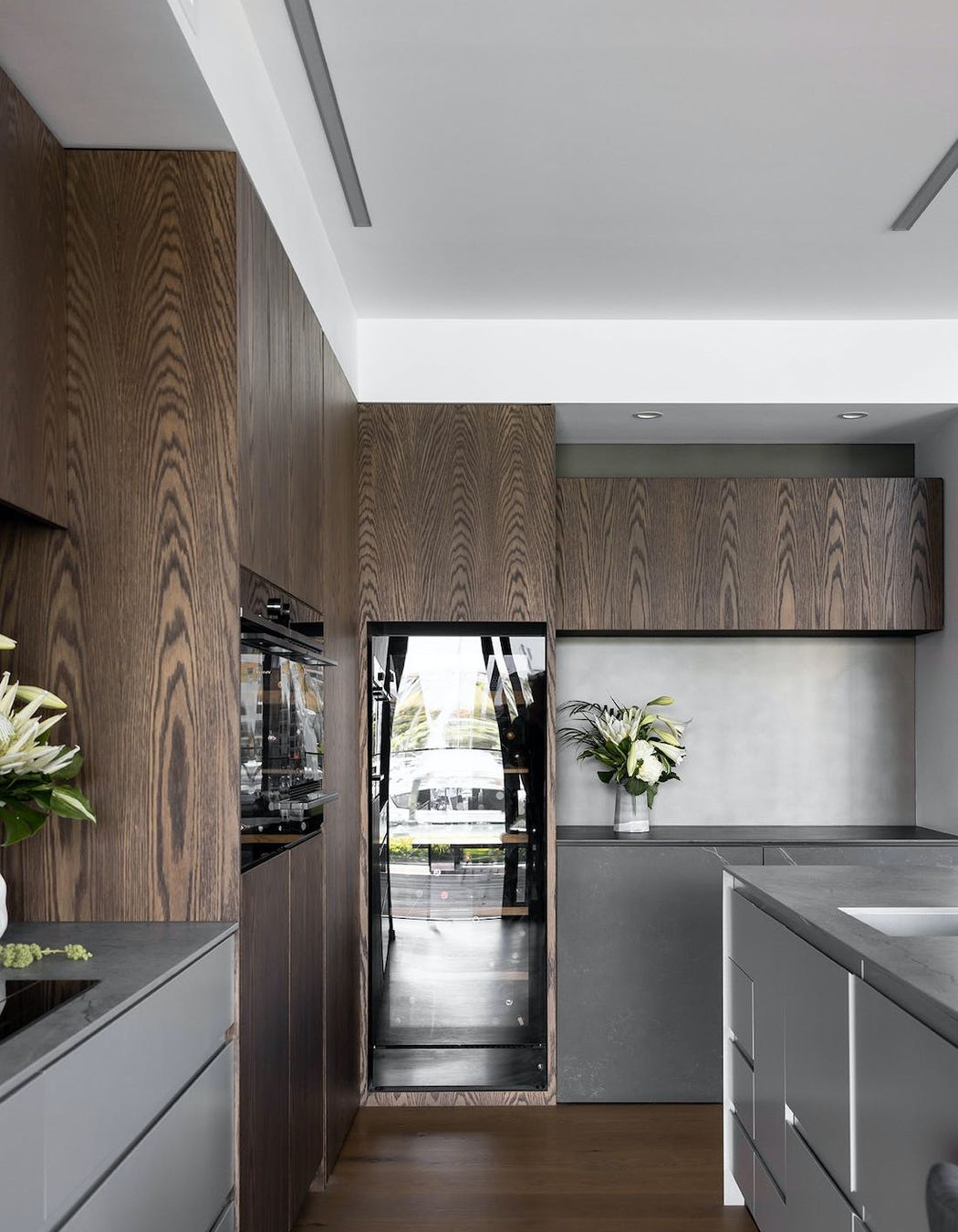 Two Dekton Colours To Match Wood In Kitchens &amp; Bathrooms