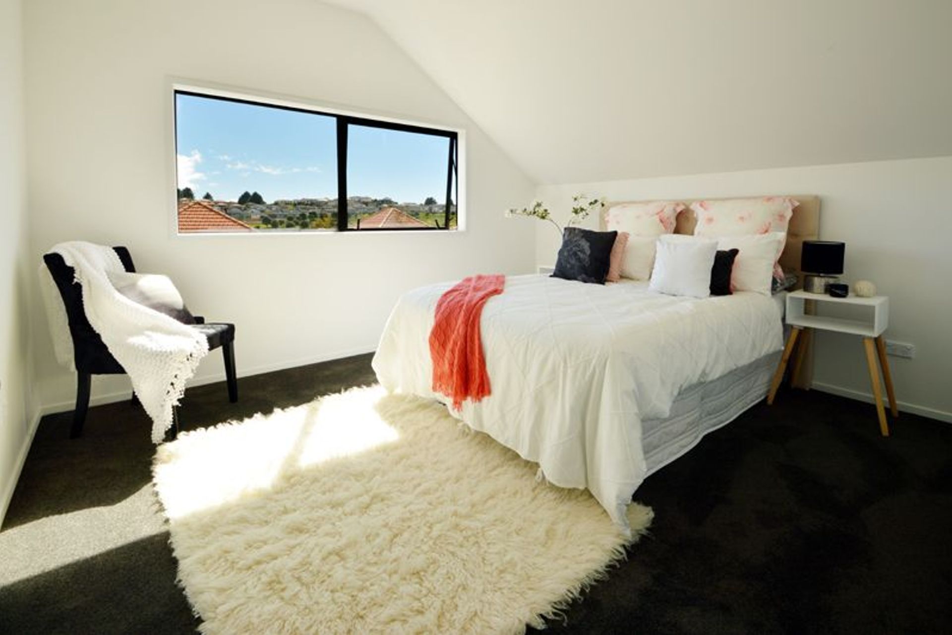 Mini Master - Second master bedroom, complete with walk in wardrobe and shared bathroom and views over Gulf Harbour