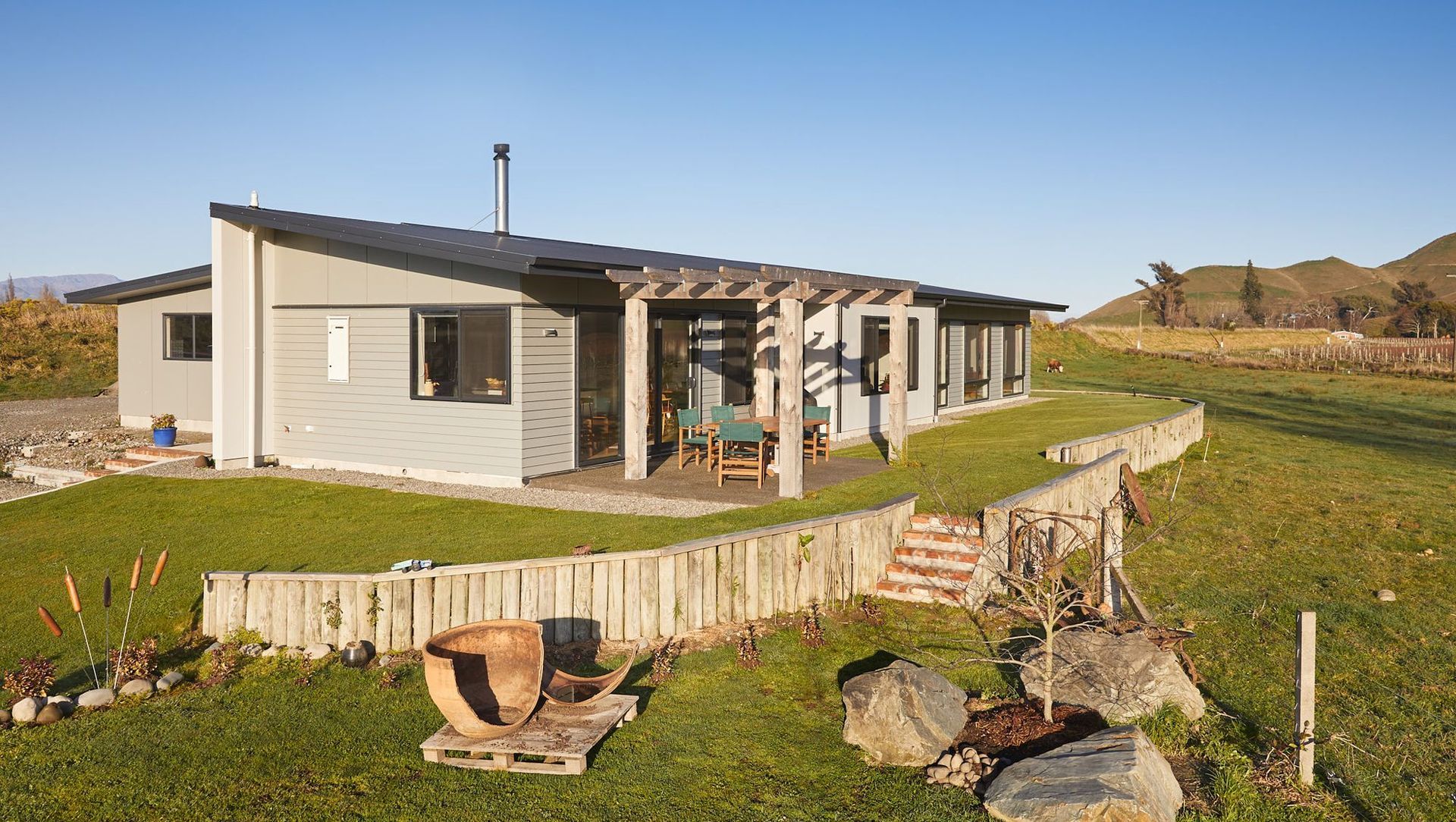 Rural retreat banner