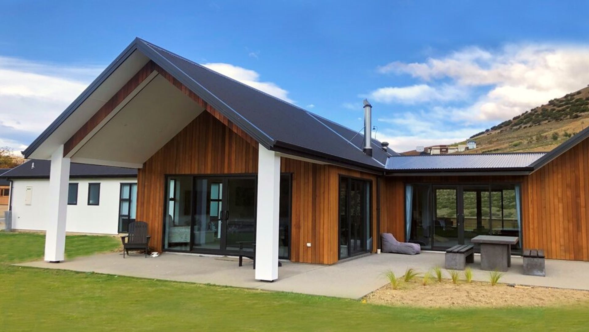 Lowburn Terrace banner