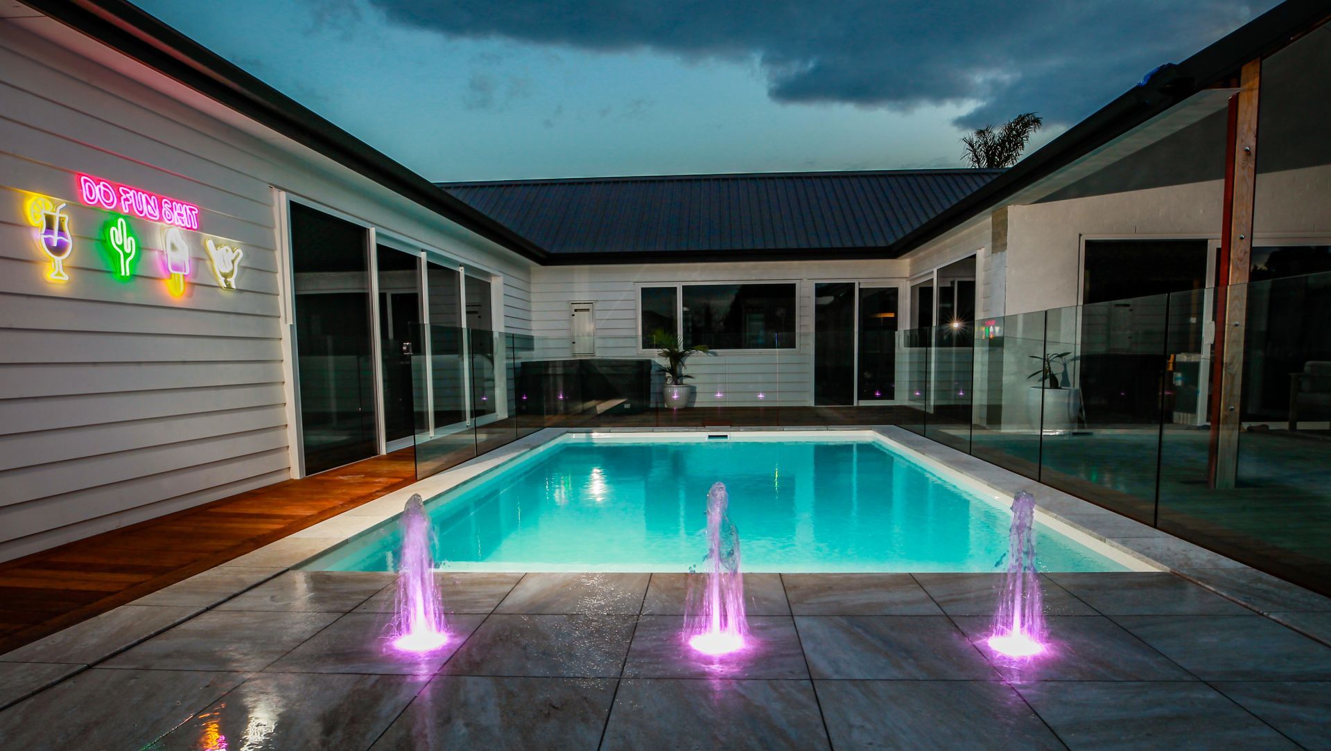 Hawkes Bay Grandeur - in progress banner