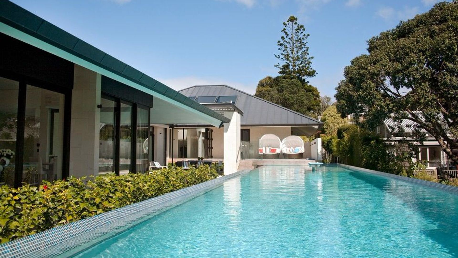 Lakeside House banner