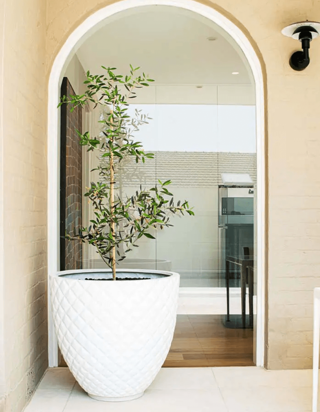 Tavira Limestone Alfresco | Gardner Design