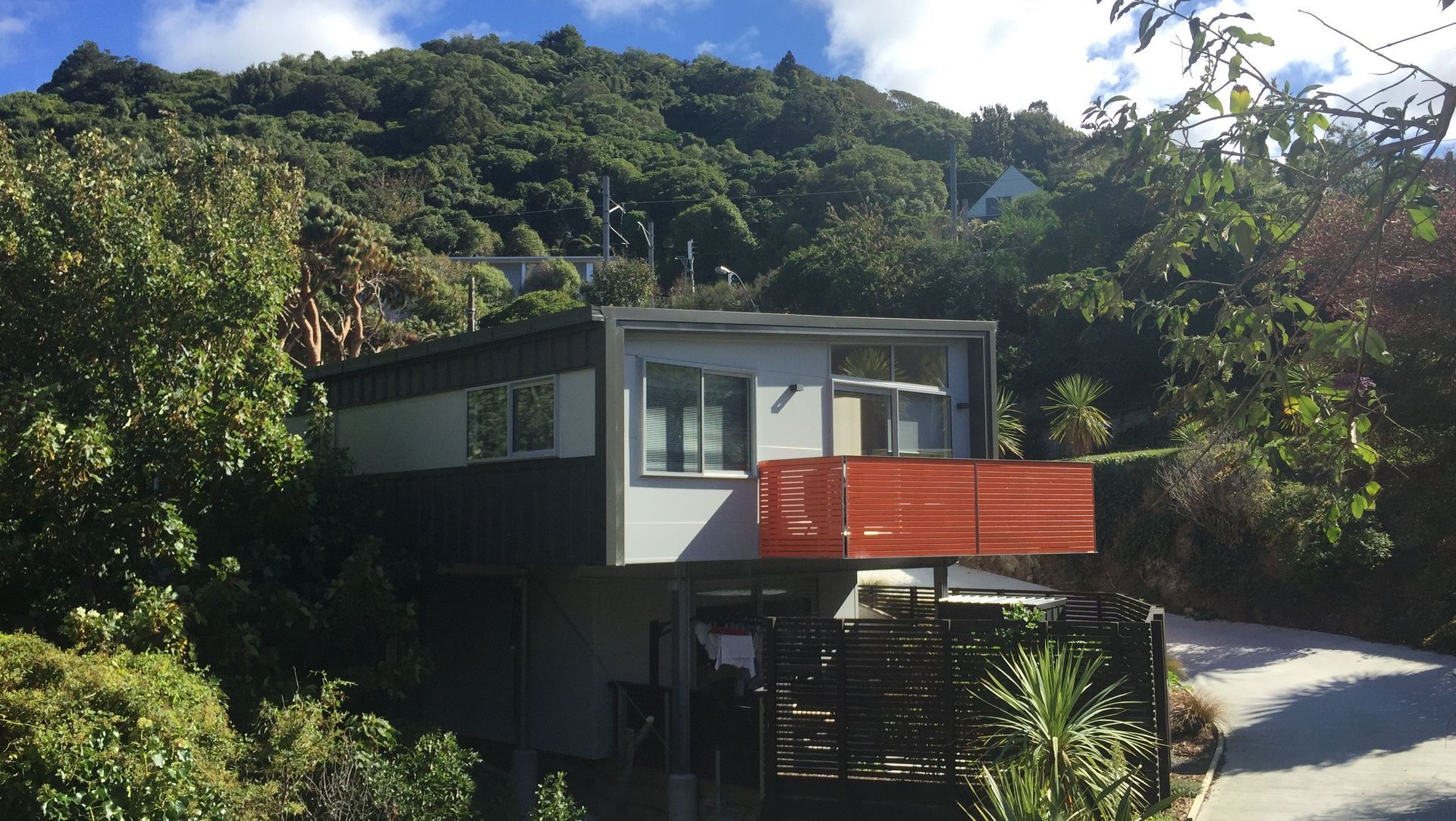 Kingspan Metrapanel Eco House banner