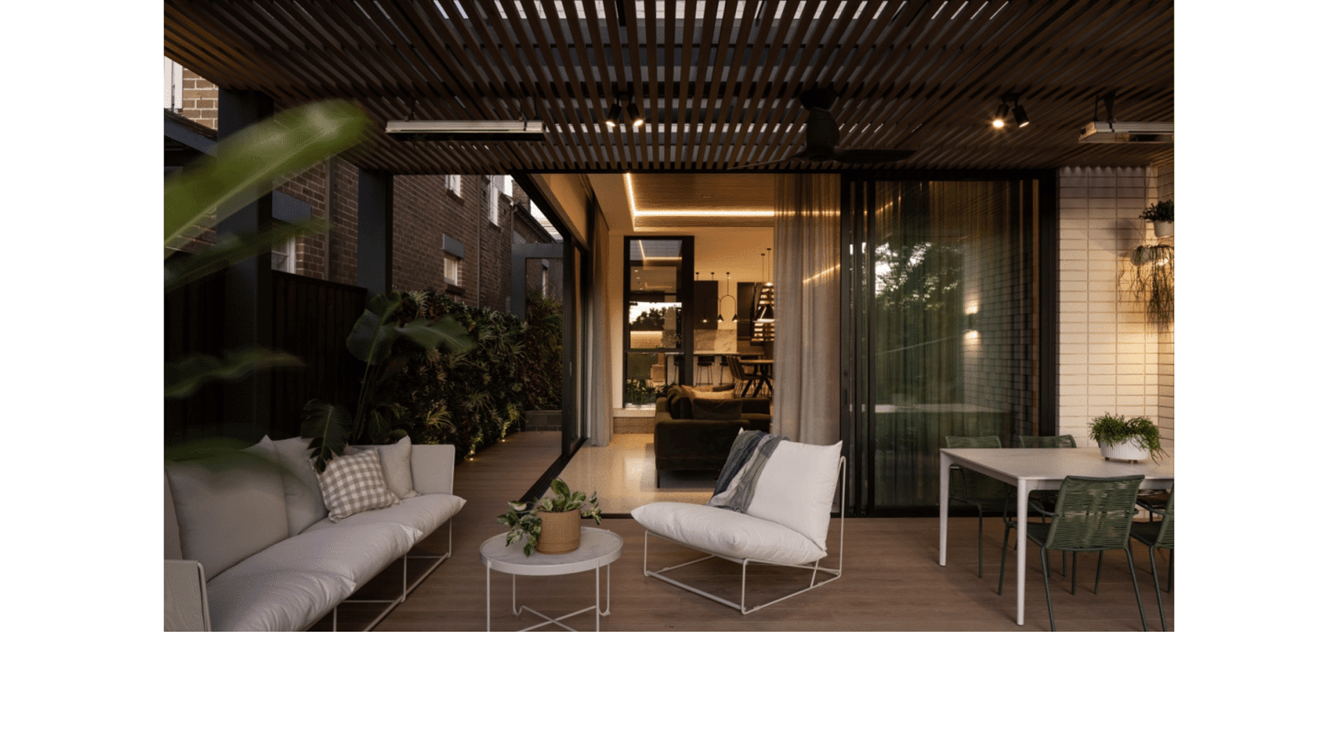 Annandale House banner