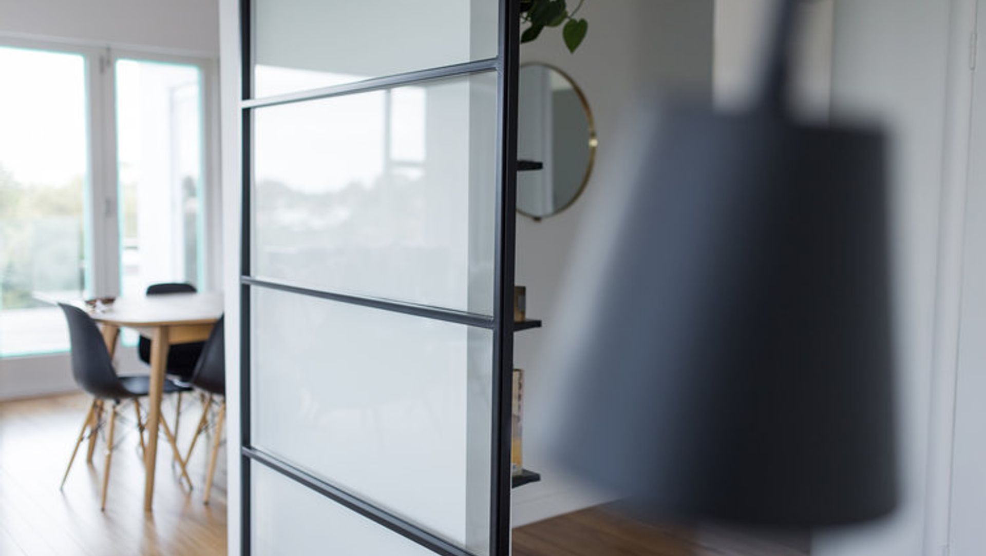 Riverside Residence banner