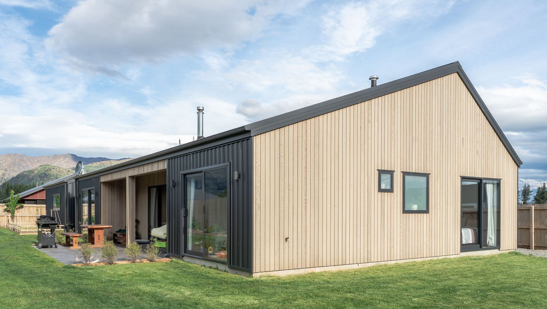 House and Workshop banner