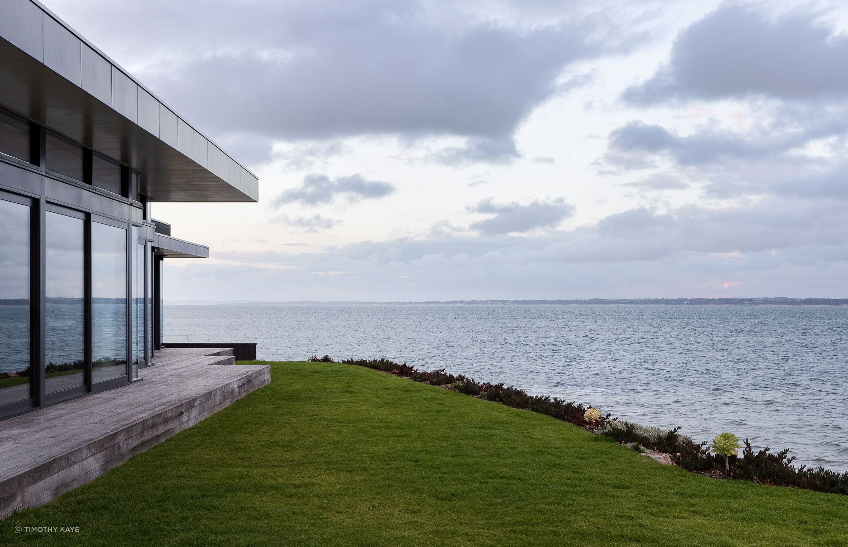 Mornington Peninsula House - Custom Home by Glenvill Homes | ArchiPro AU