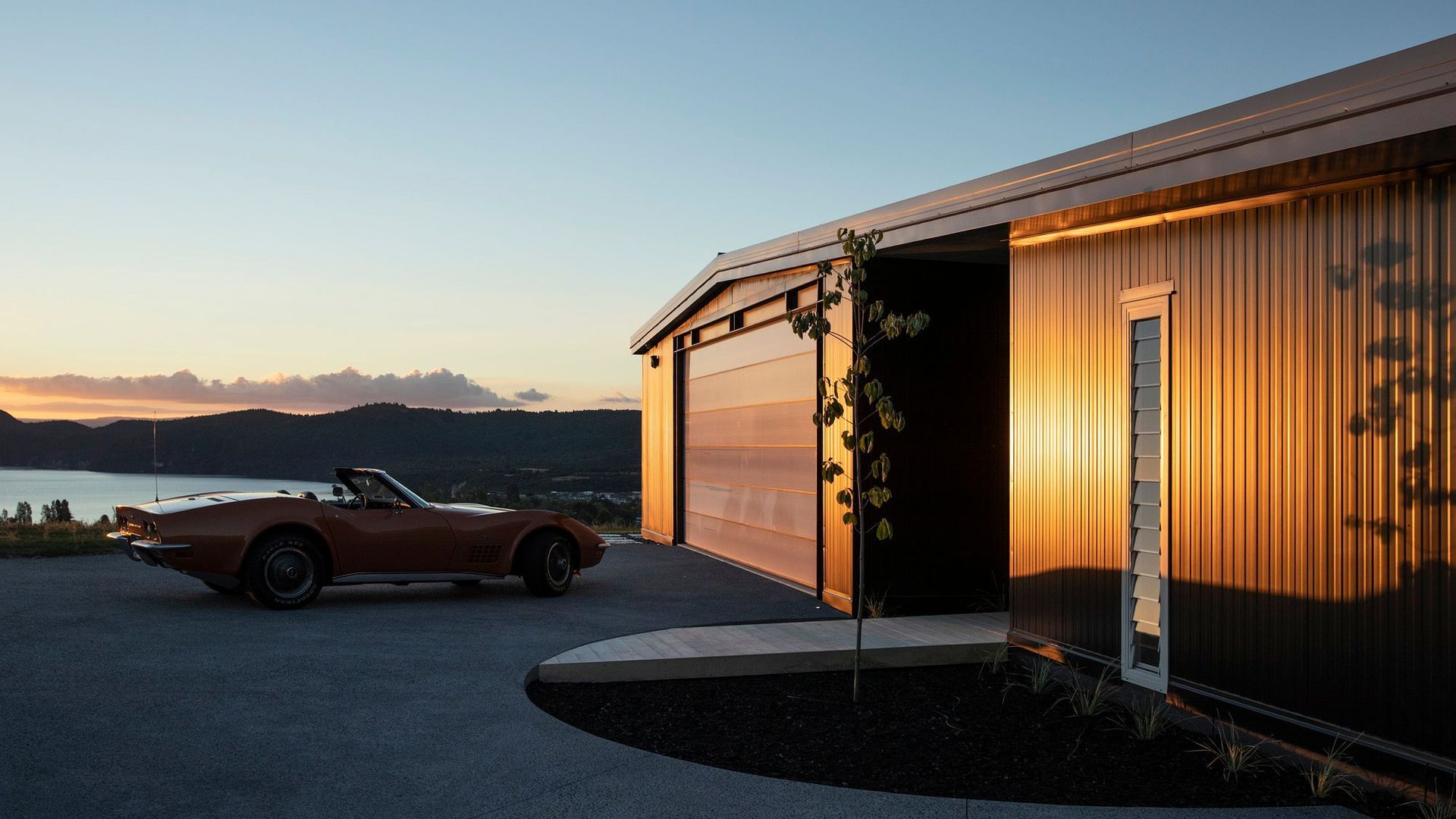 Kinloch House by Xsite Architects video