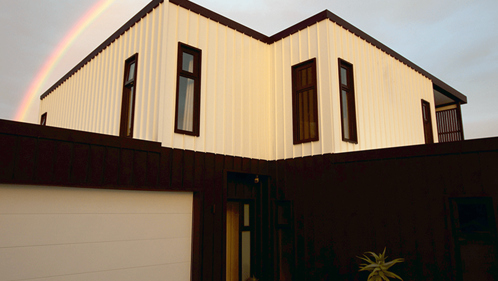 MAC Nail Strip - Lovett Residence banner