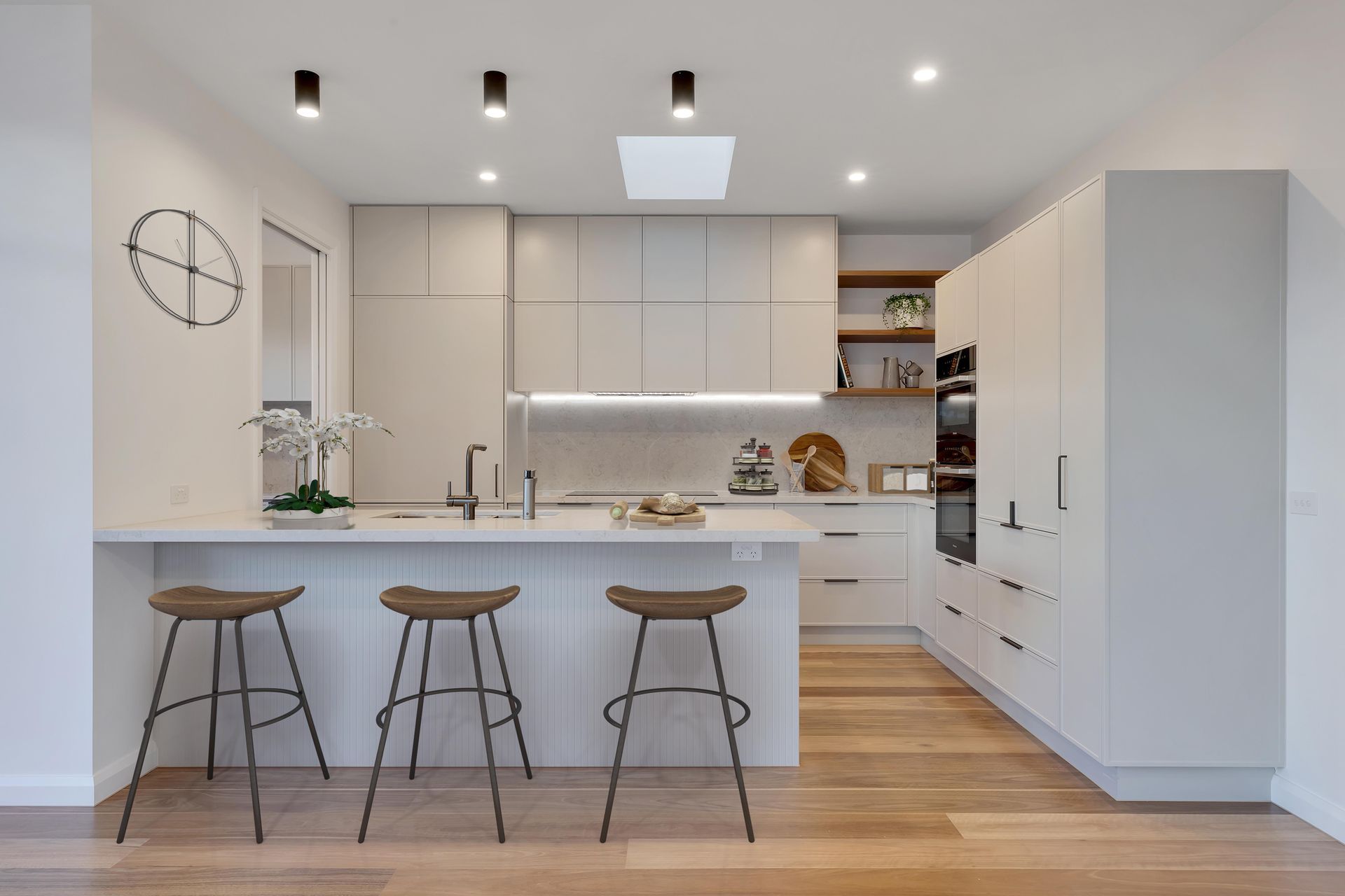 Hamptons in the Suburbs