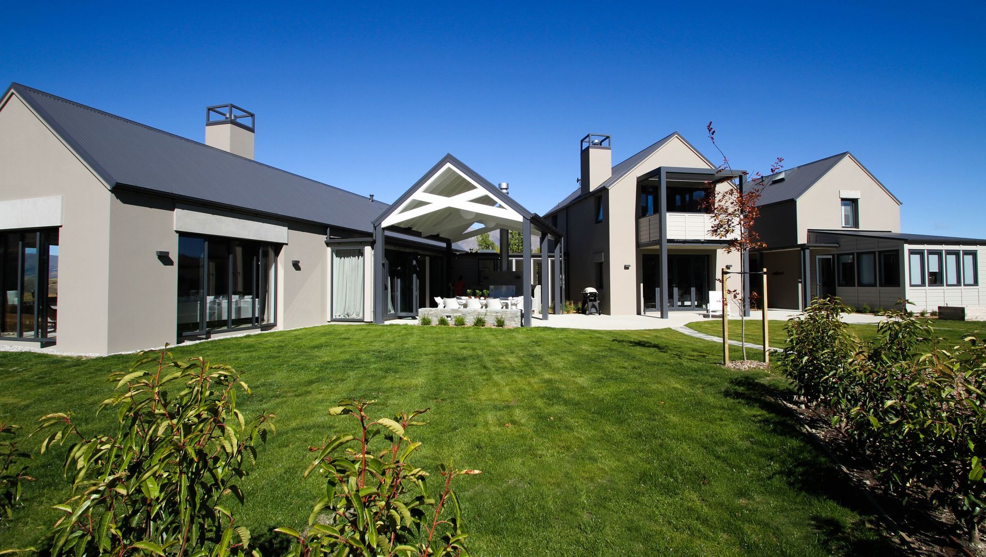 The Millbrook House banner