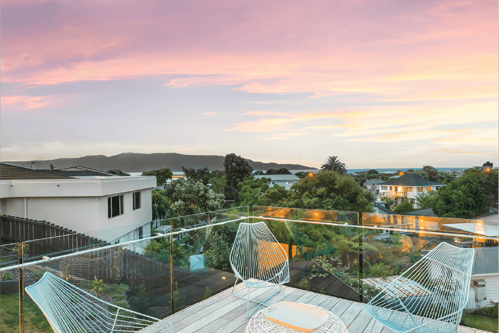 Paraparaumu Family House