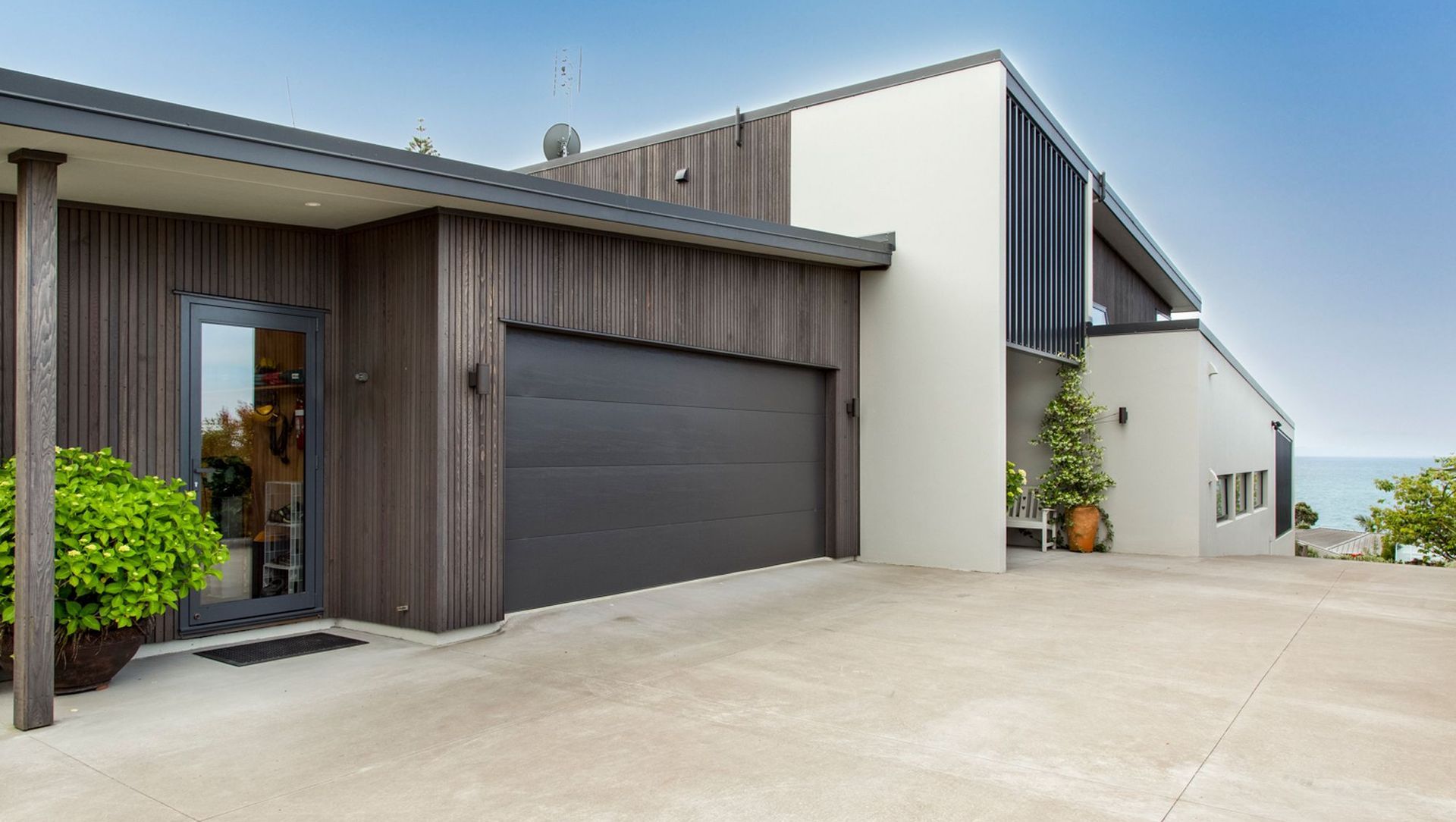 Northview Road banner