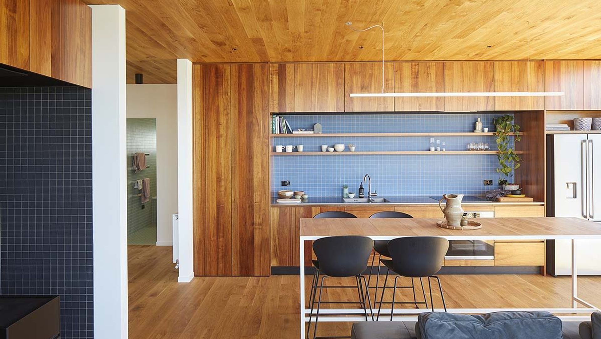 Perfect 10 x 10 Wellington Home banner