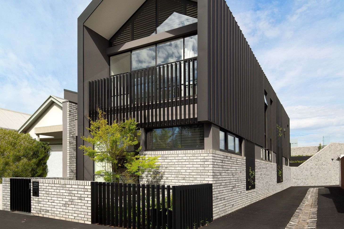 Petersen-D91-bricks-Port-Melbourne.jpg