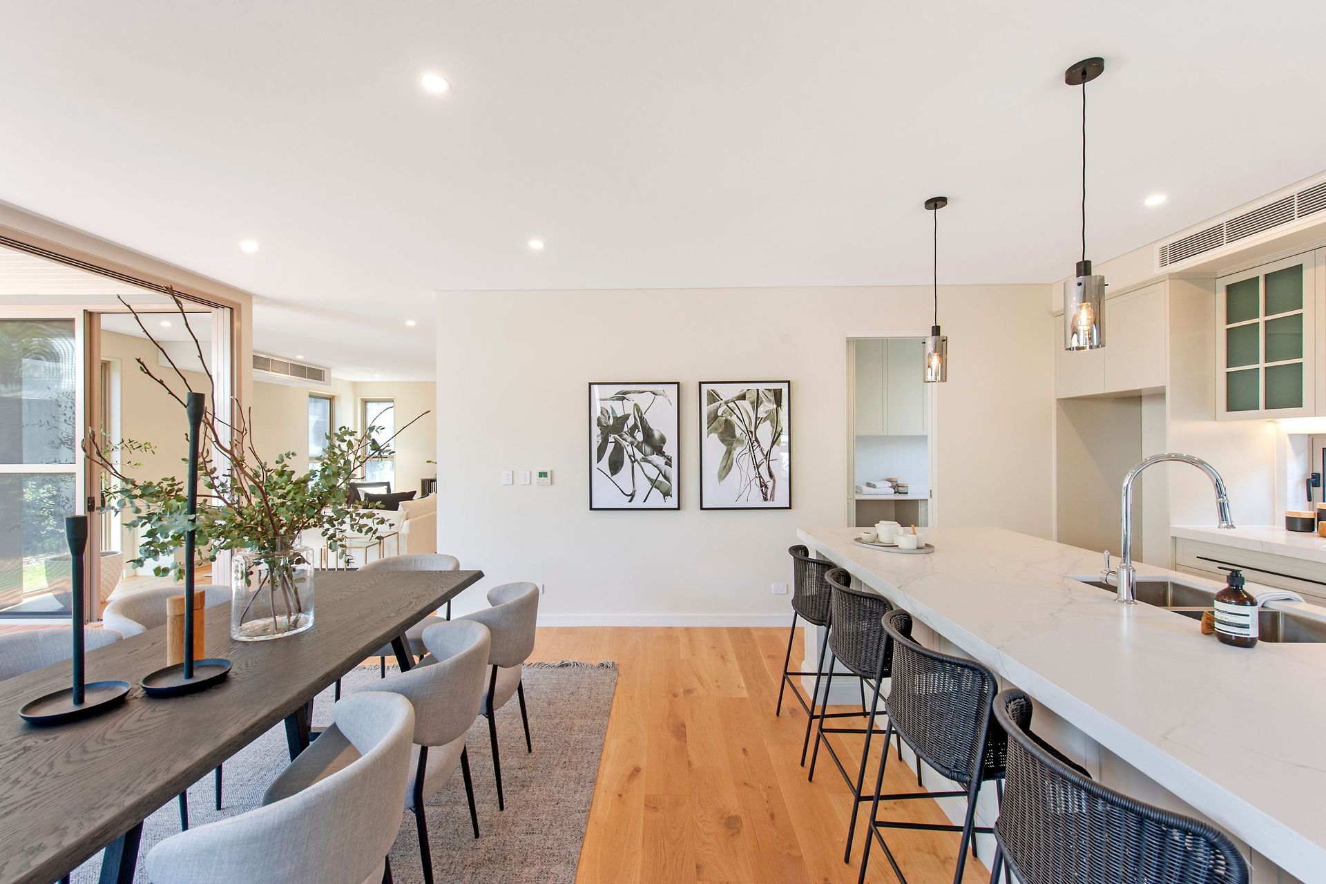 Piper-St-40-Lilyfield-DinningKitchen.jpg