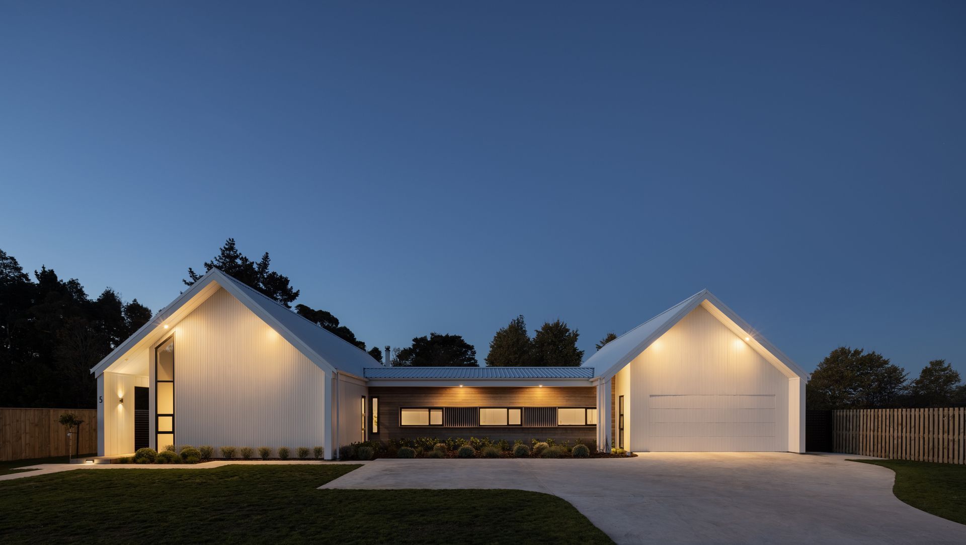 Four Gables House banner