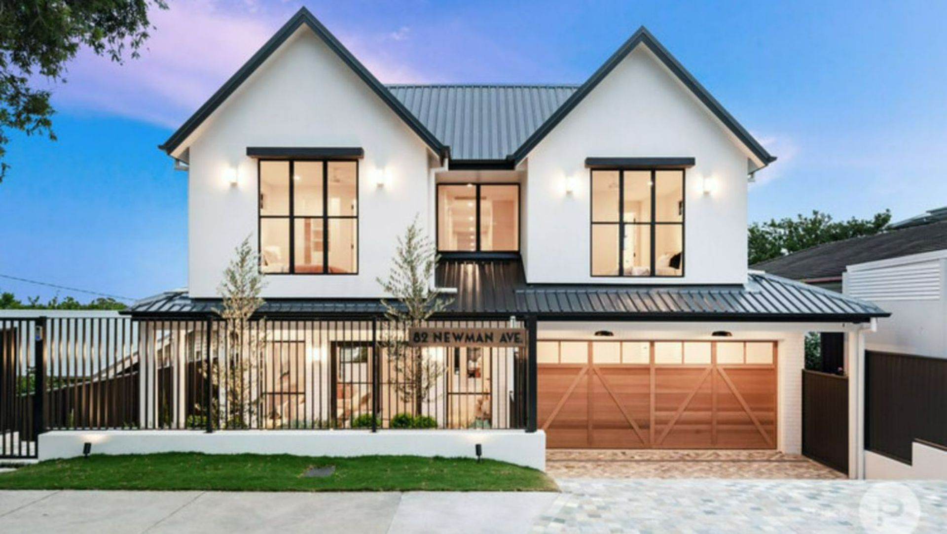 Custom Designed Garage Door - Brisbane banner