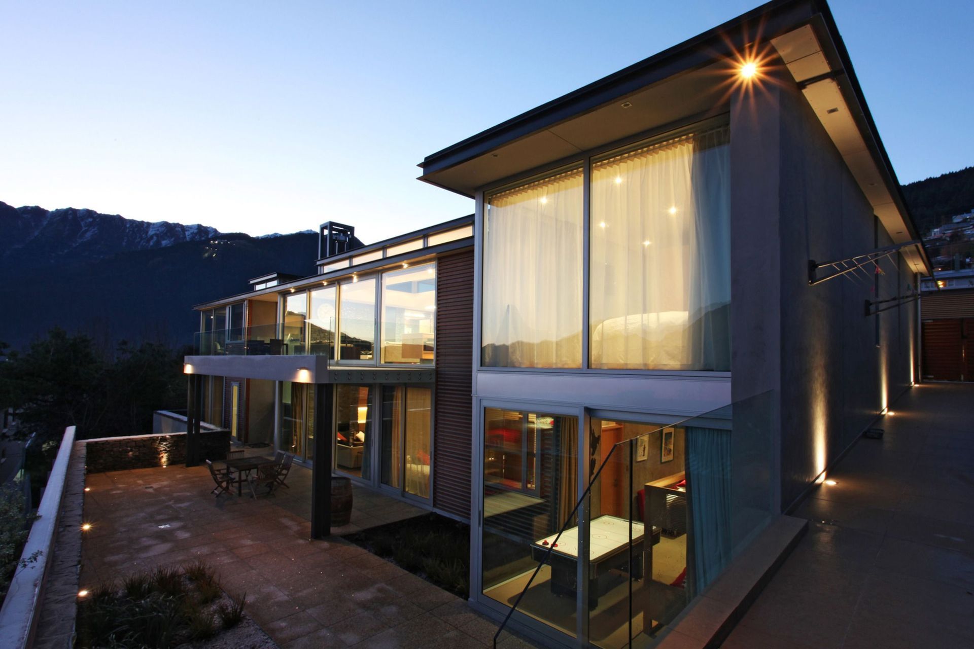 Queenstown-House-South-Elevation-2of6.JPG