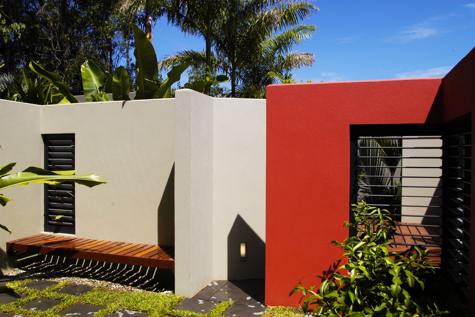 Island Point Residence