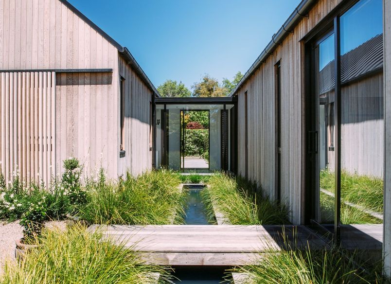 Snowdon Road River House