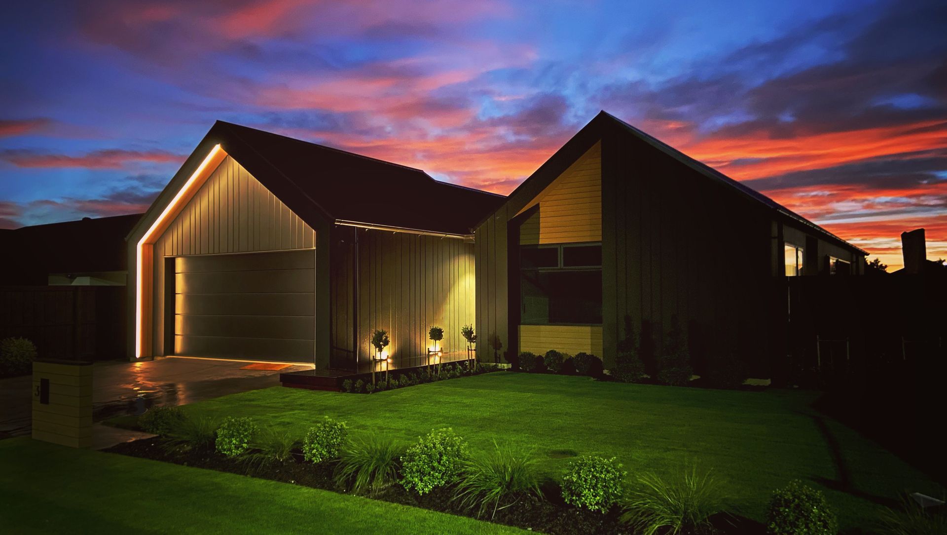 Florence Drive banner