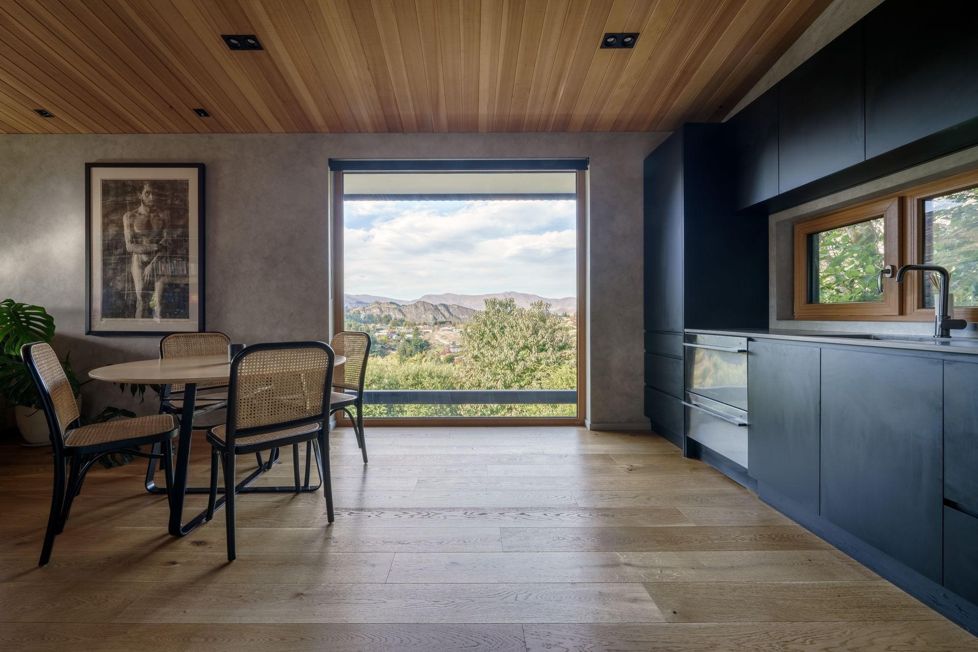 SL407327-HDR-Edit-ap-compressed.jpg