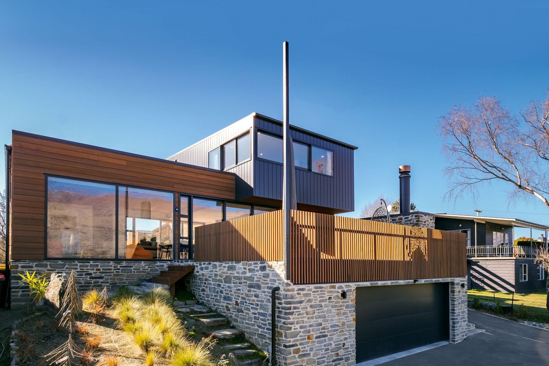 Beacon Point Road, Wanaka