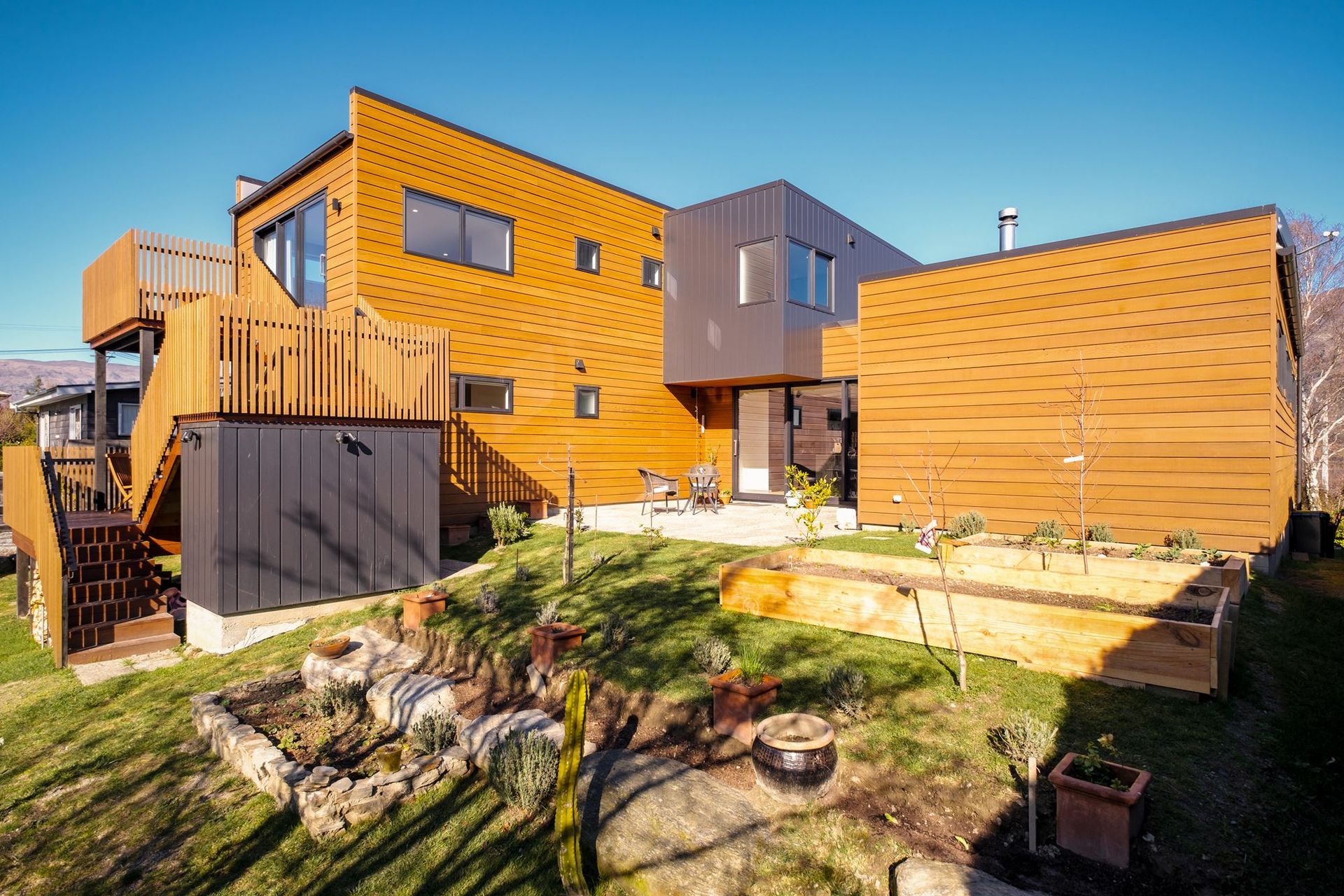 Beacon Point Road, Wanaka