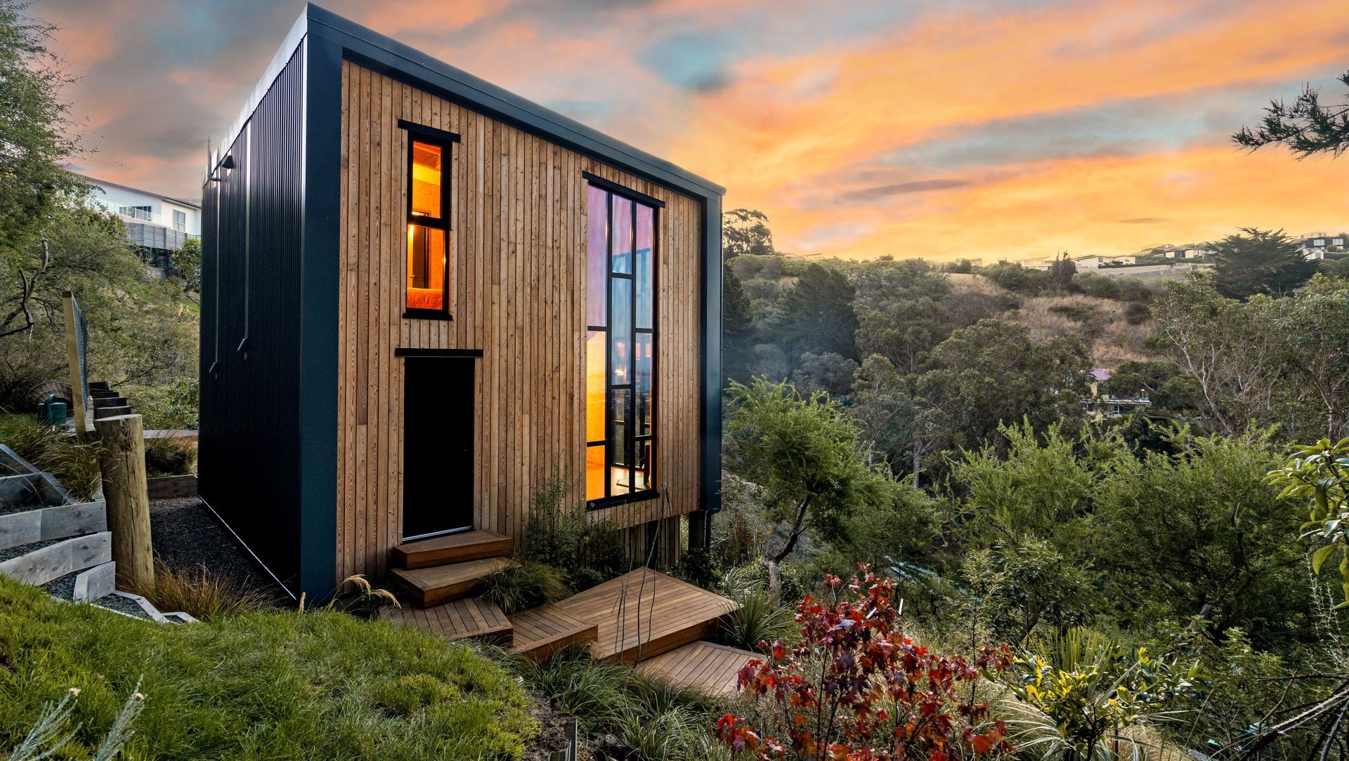 Sumner - SIPs Architectural Energy Efficient Home banner