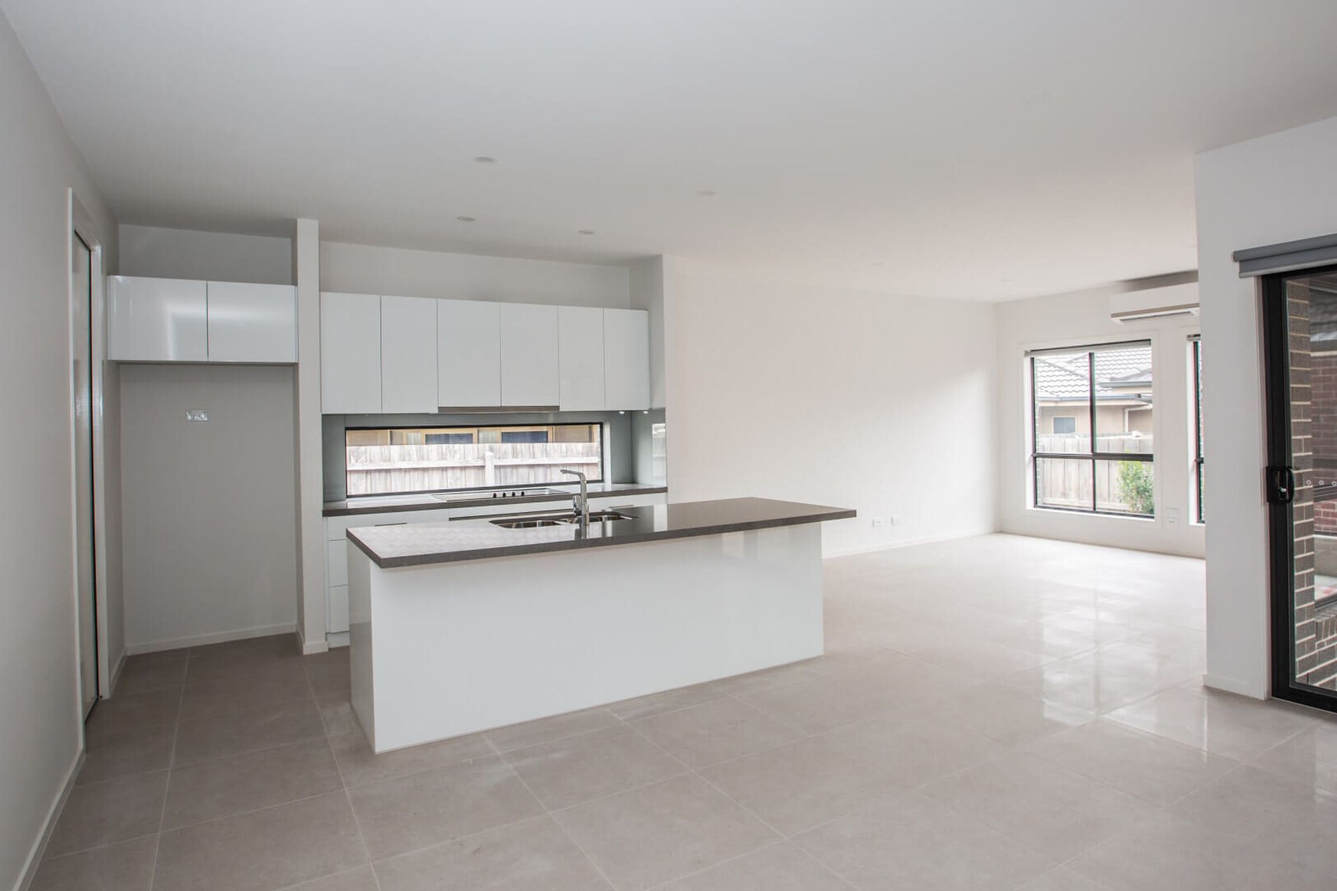 Tilba Place, Wantirna South