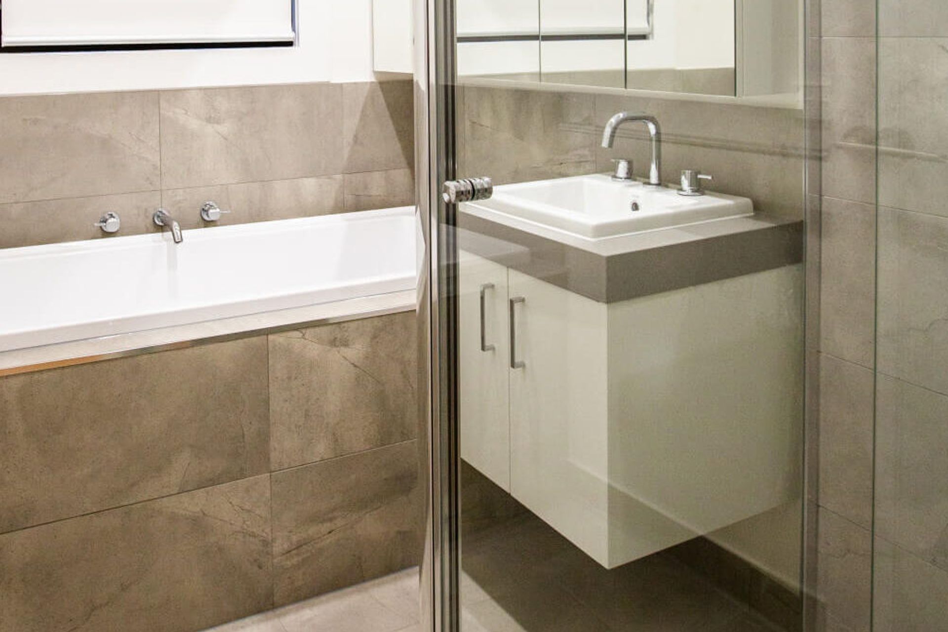 Tilba Place, Wantirna South