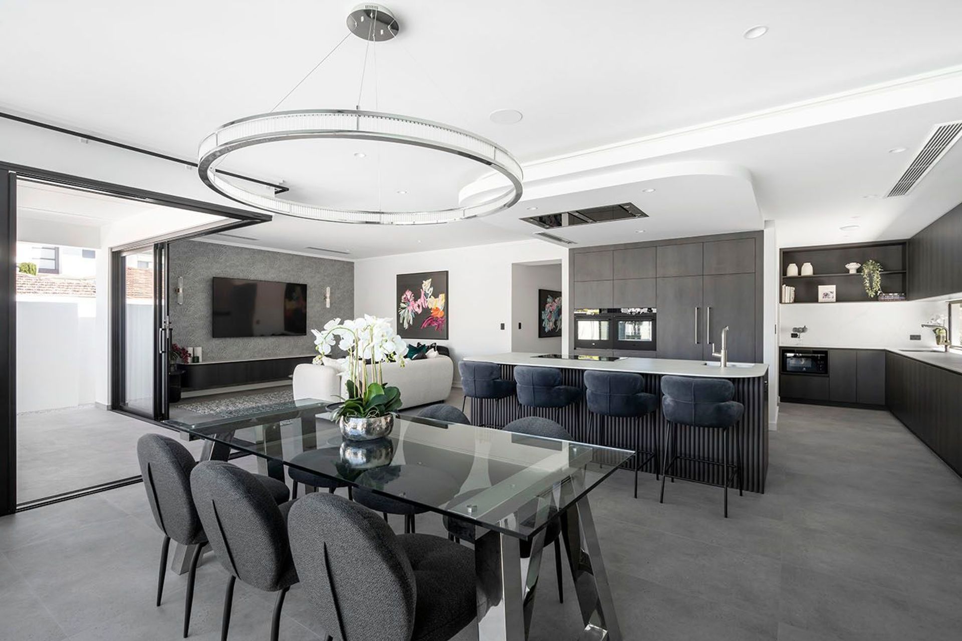 The Lake Como by Beaumonde Homes