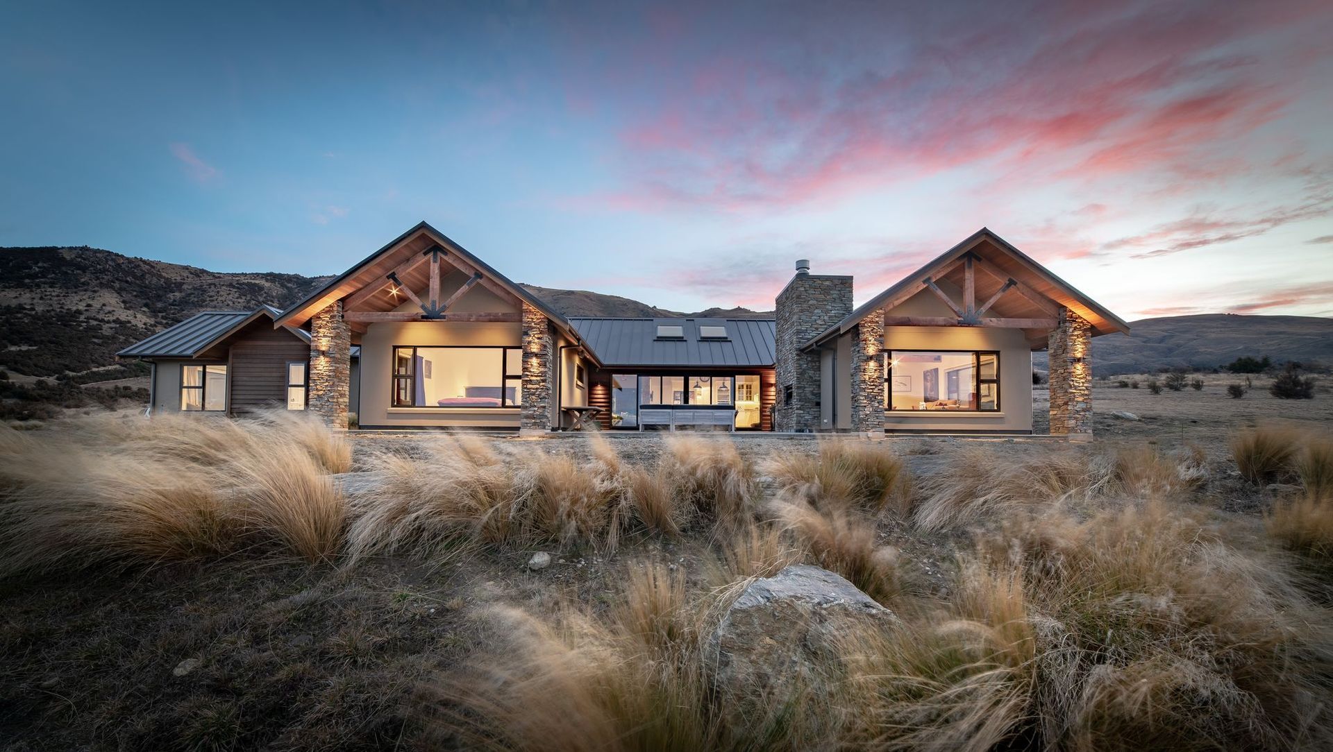 Queensberry Hills banner