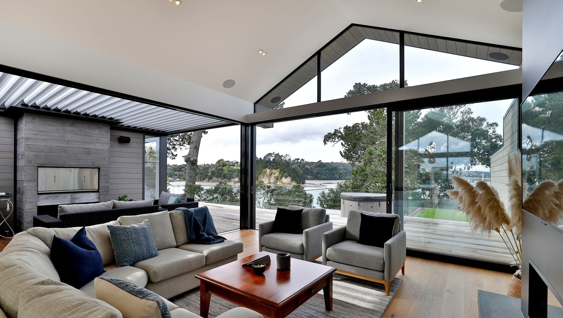 Ferry Parade Herald Island New Build banner