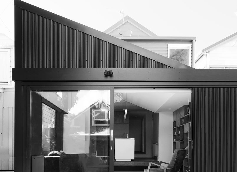 Corrugate Clad Lofty Plywood Addition