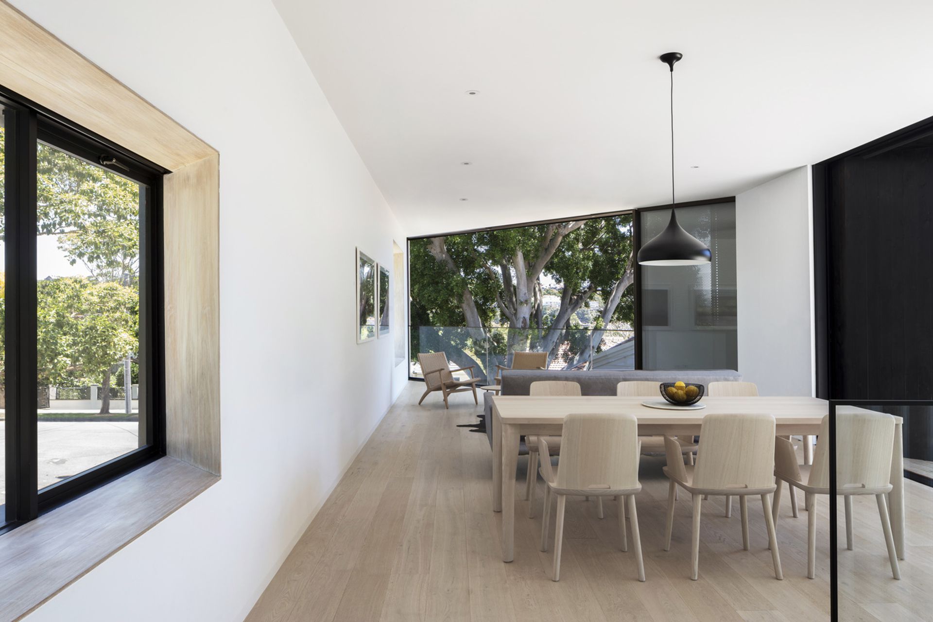 Photography: Brett Boardman, Noel Mclaughlin