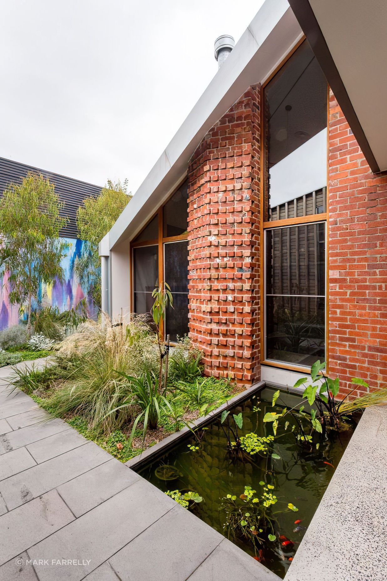 Creased House by Weiss Builders | ArchiPro AU