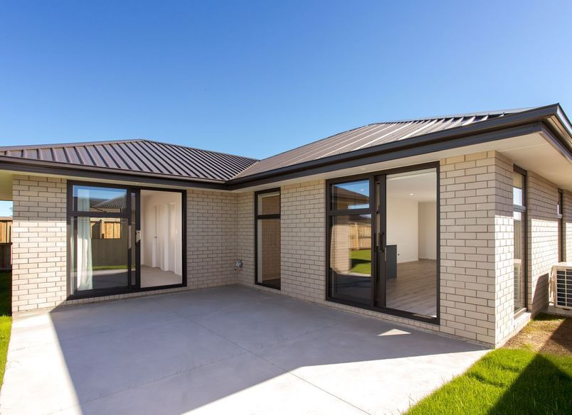 Ravenswood Woodend - New Build