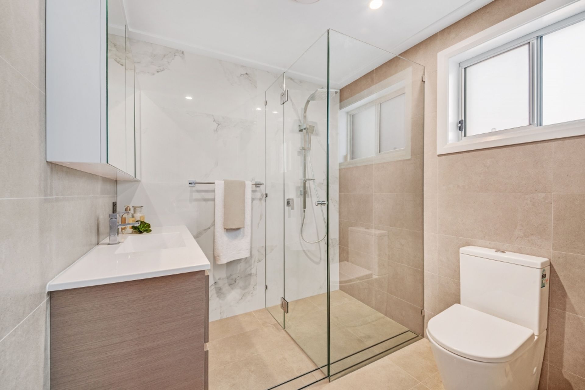 &amp;&amp;Central Coast - Ettalong Development