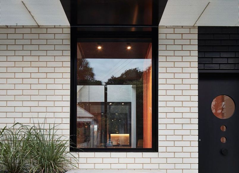 Dark Horse House by Architecture Architecture