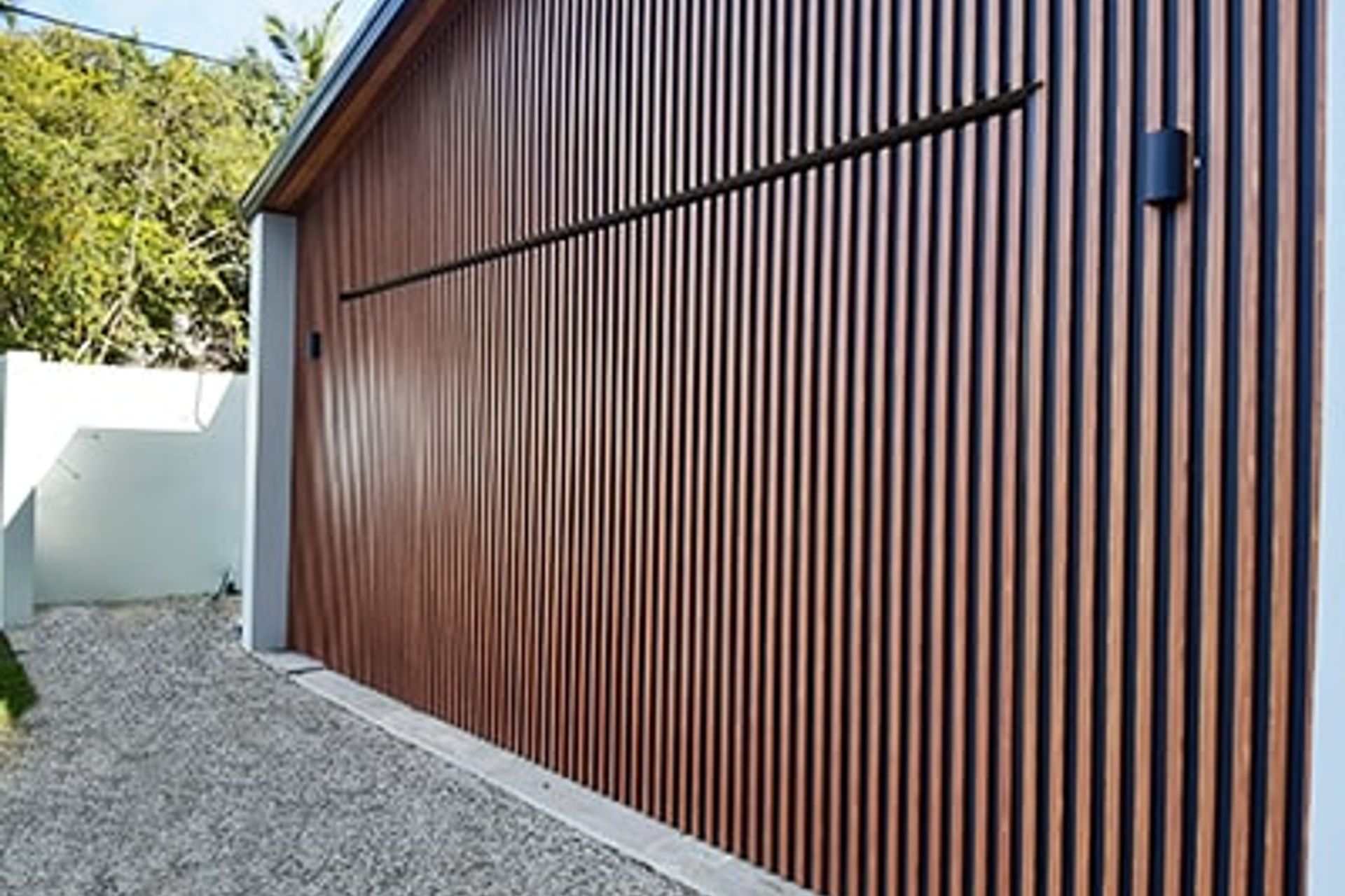 Flush Mount Tilt Door - Queensland