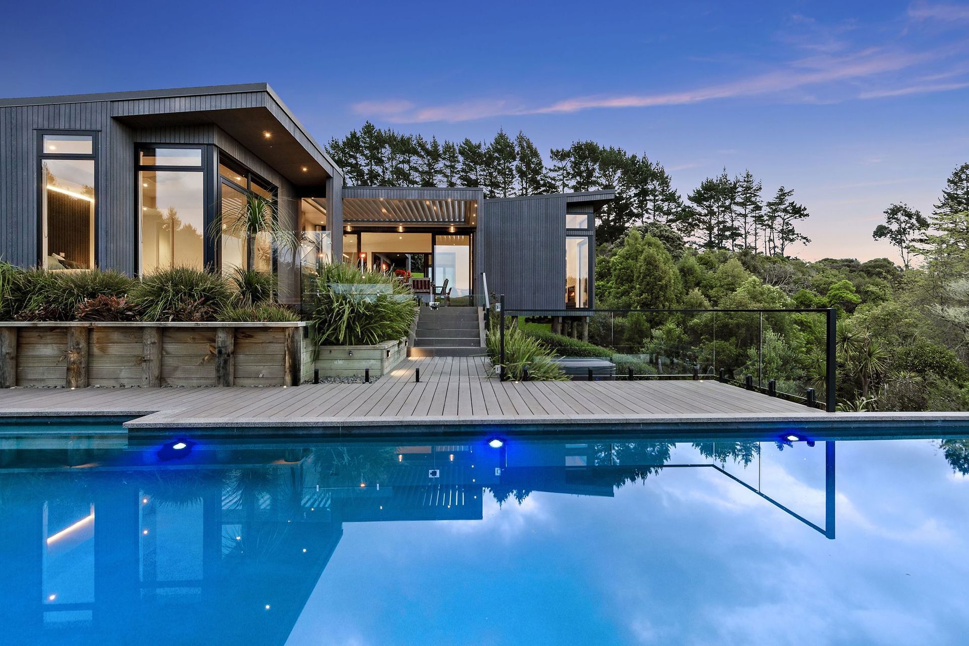 Hauora Lane, Kaukapakapa