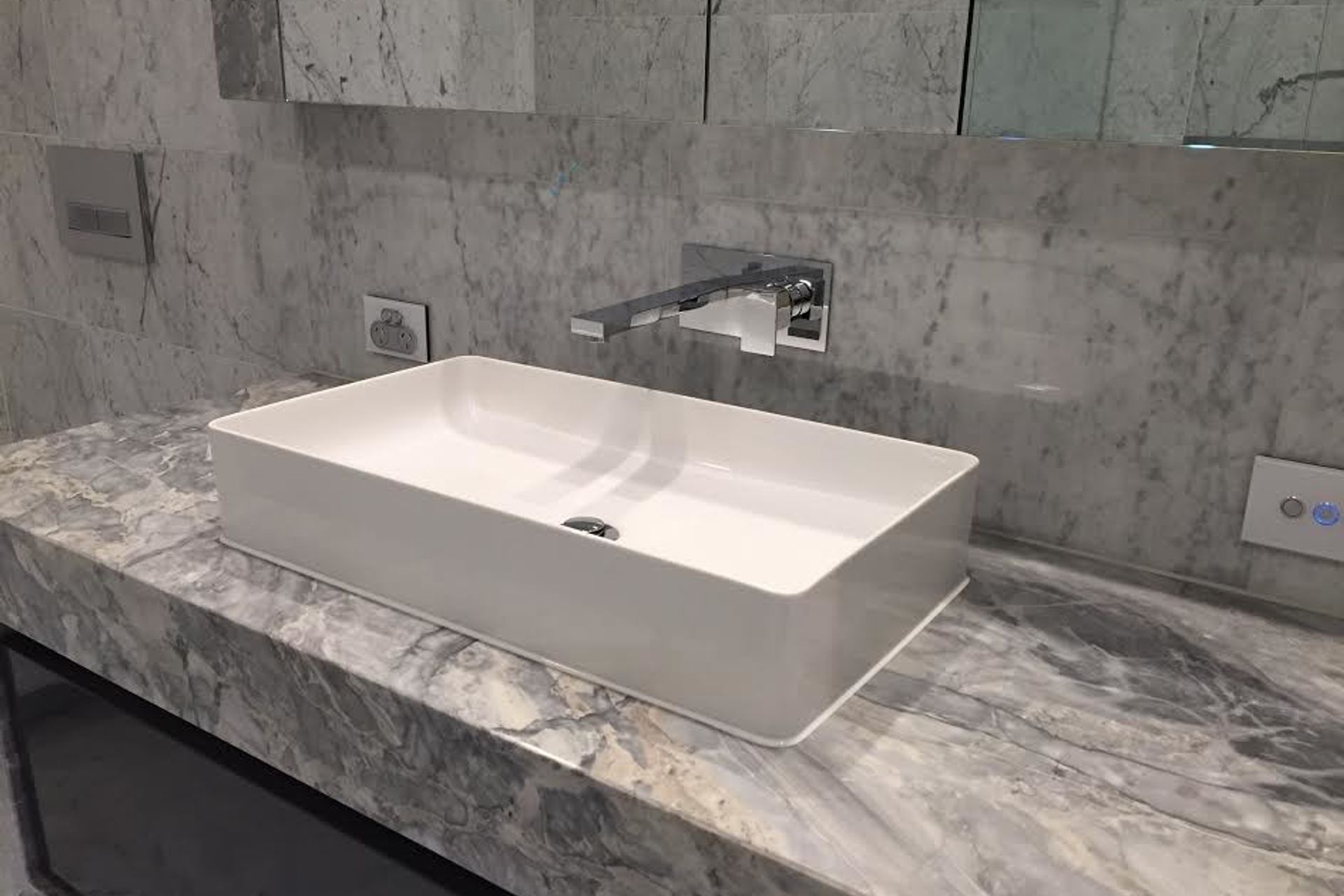 CUSTOM HOME FEATURED IN HOME DESIGN + LIVING MAGAZINE