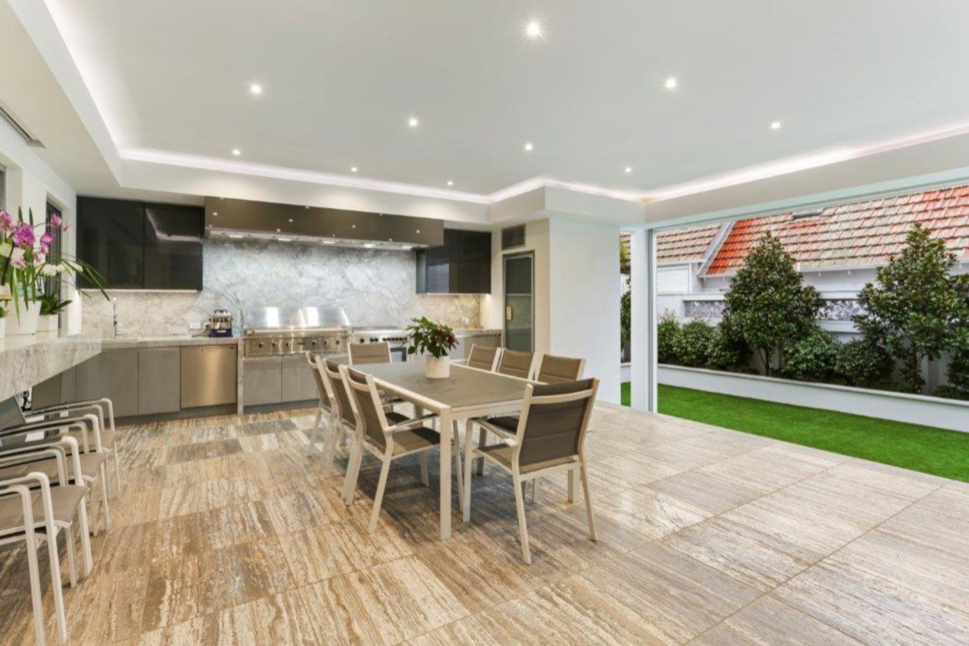 CUSTOM HOME FEATURED IN HOME DESIGN + LIVING MAGAZINE